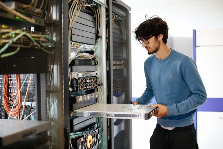Qualifi Level 5 Extended Diploma in IT-Networking